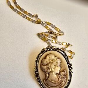 Gorgeous Cameo Brooch w/Silver and Gold plated Chain